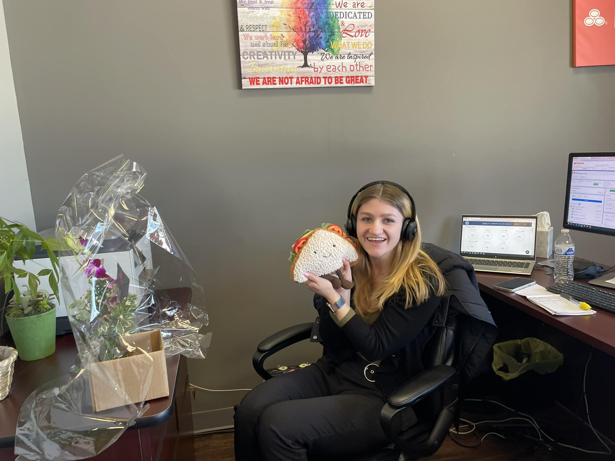 Help us wish Genevieve a HAPPY BIRTHDAY!!! She welcomes each customer with a smile and genuine joy. Even in frigid temperatures, she warms up the office every day. Jennifer Roberts State Farm is better because of her! Happy birthday, Gen, and we hope you’ve enjoyed your day!