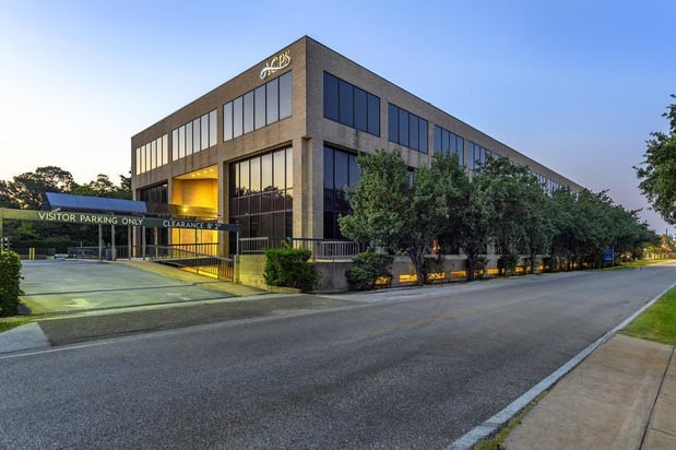 Images West Houston Periodontics: Kevin Calongne DDS