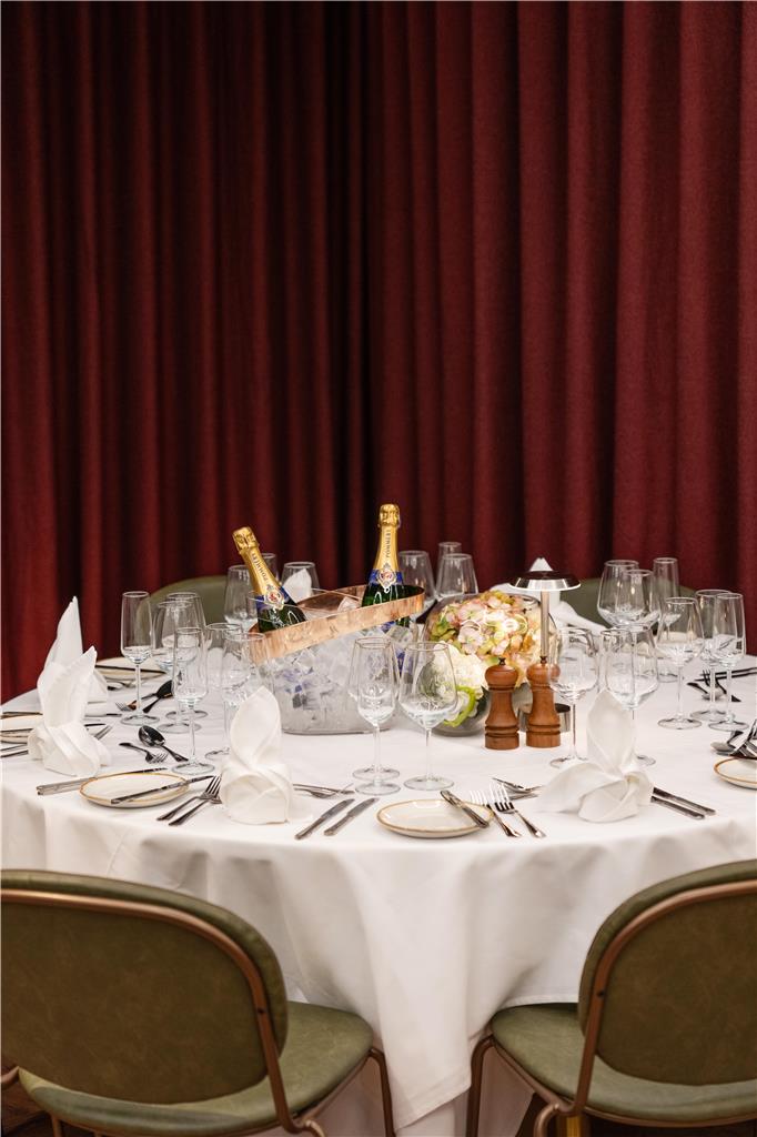 Exclusive dining options in The Loft