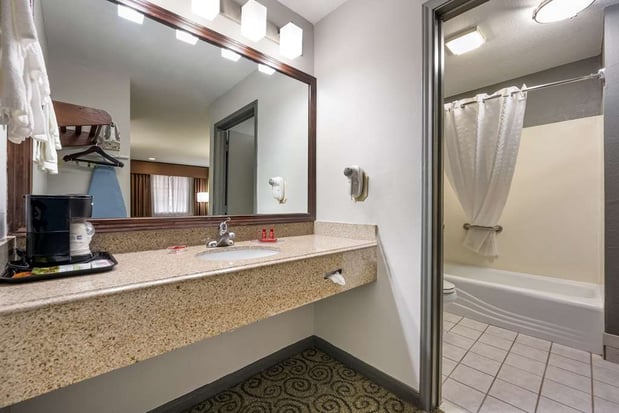 Images SureStay by Best Western Deer Park