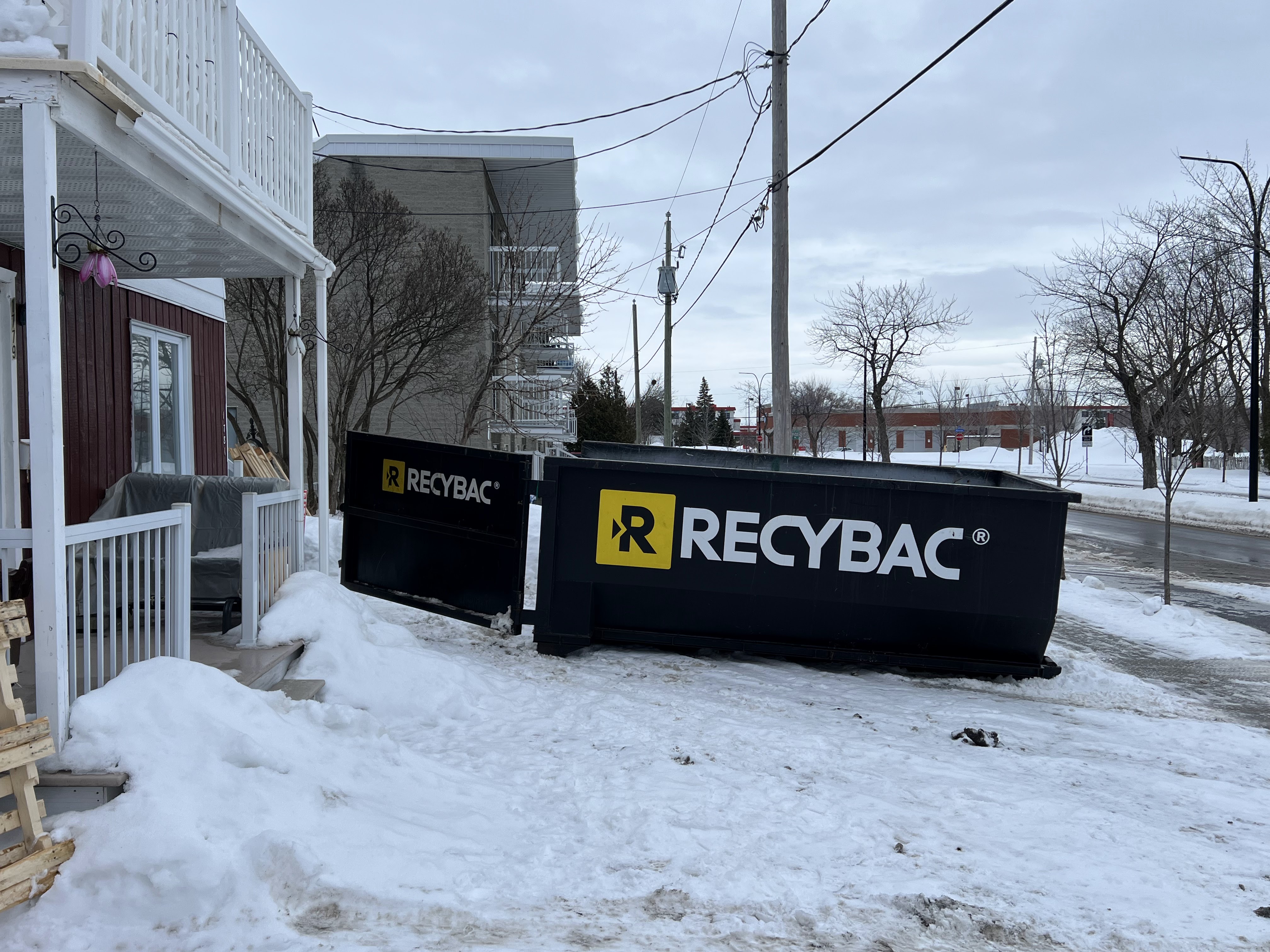 Images Location de conteneur RECYBAC Longueuil