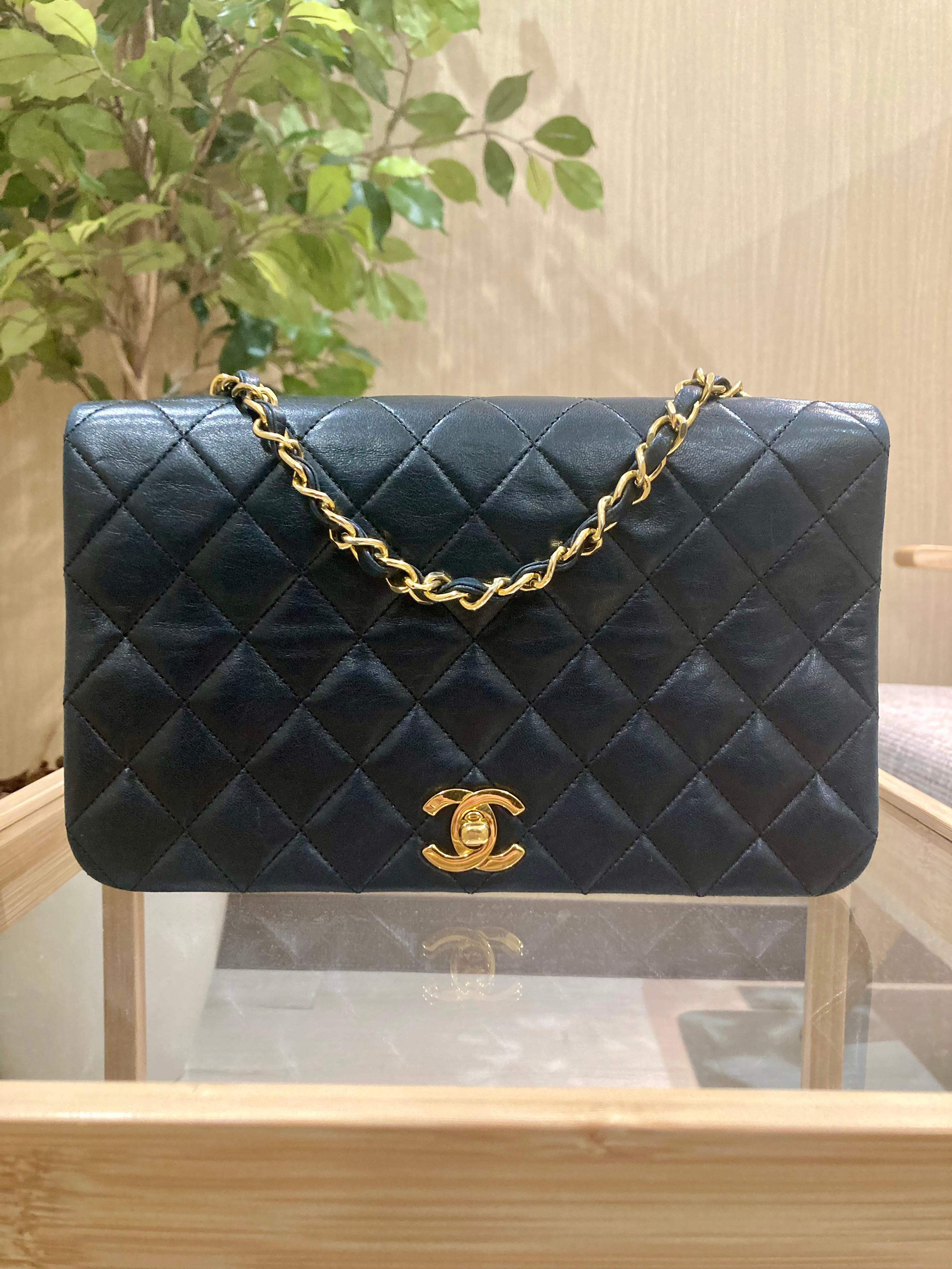 Images KOMEHYO（コメ兵）買取センター大丸須磨