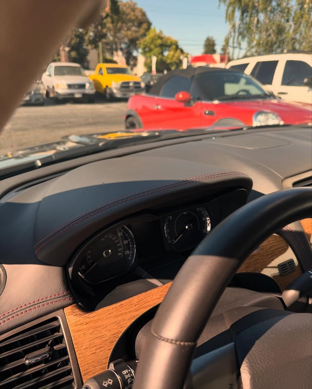 Images Mountain View Auto Interiors