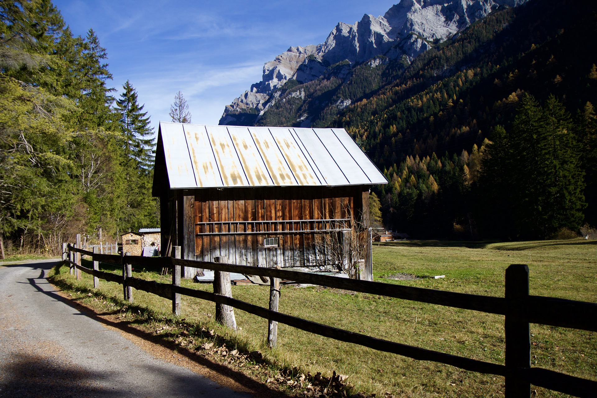 Lehner AG Schreinerei, Zenhäusernstrasse 22 in Bürchen