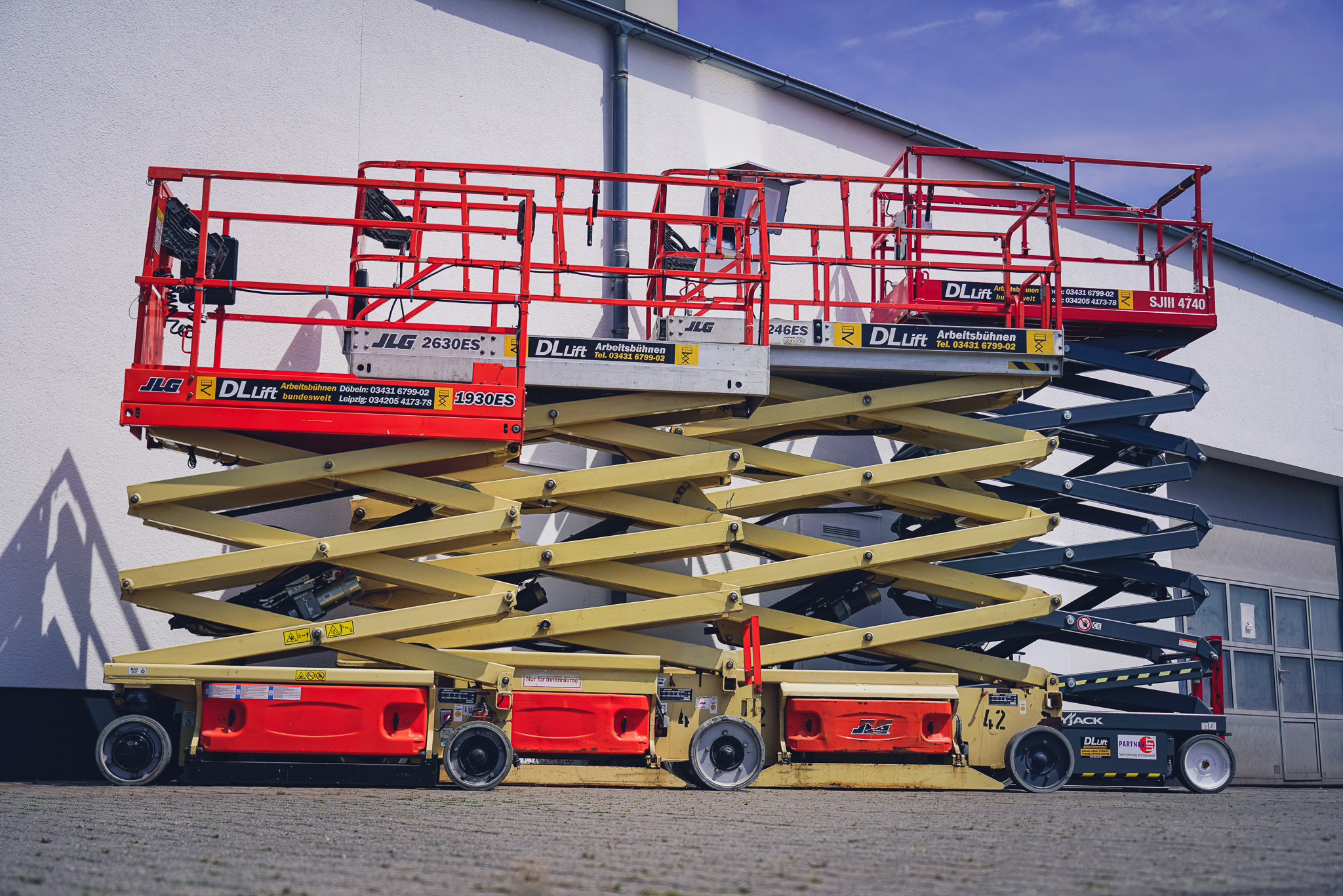 DL Lift Arbeitsbühnen - Vermietung, Oswald-Geiner-Str. 1 in Döbeln
