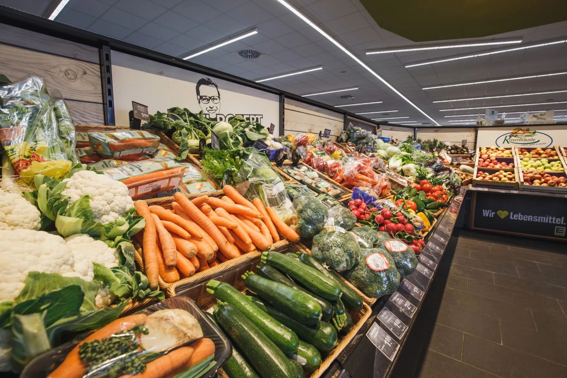 EDEKA Lippmann in Bergatreute, Roßberger Straße 24 in Bergatreute