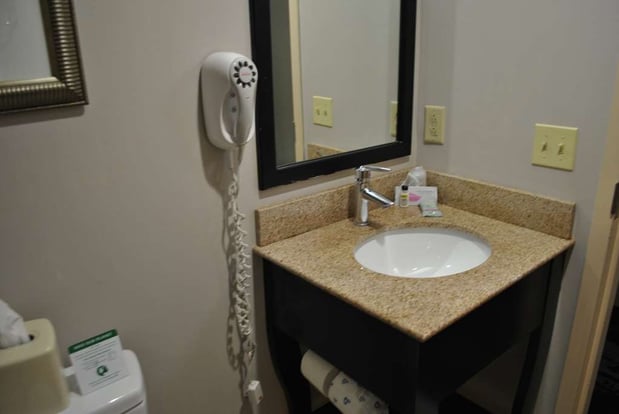 Images Best Western Owego Inn