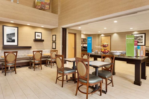 Images Hampton Inn & Suites Birmingham East Irondale