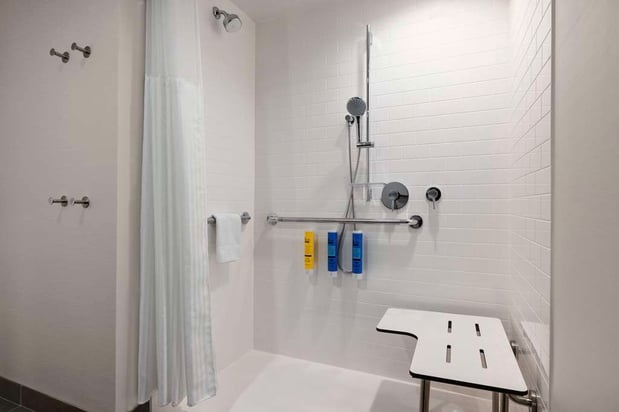 Images Tru by Hilton Charlotte Tyvola I-77