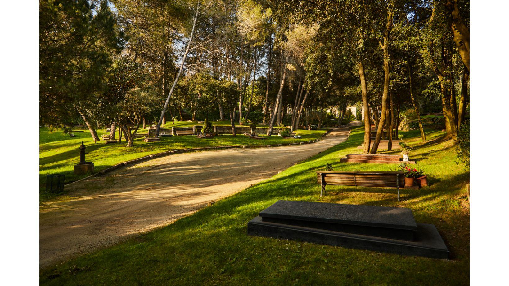 Cementiri Comarcal Roques Blanques 67