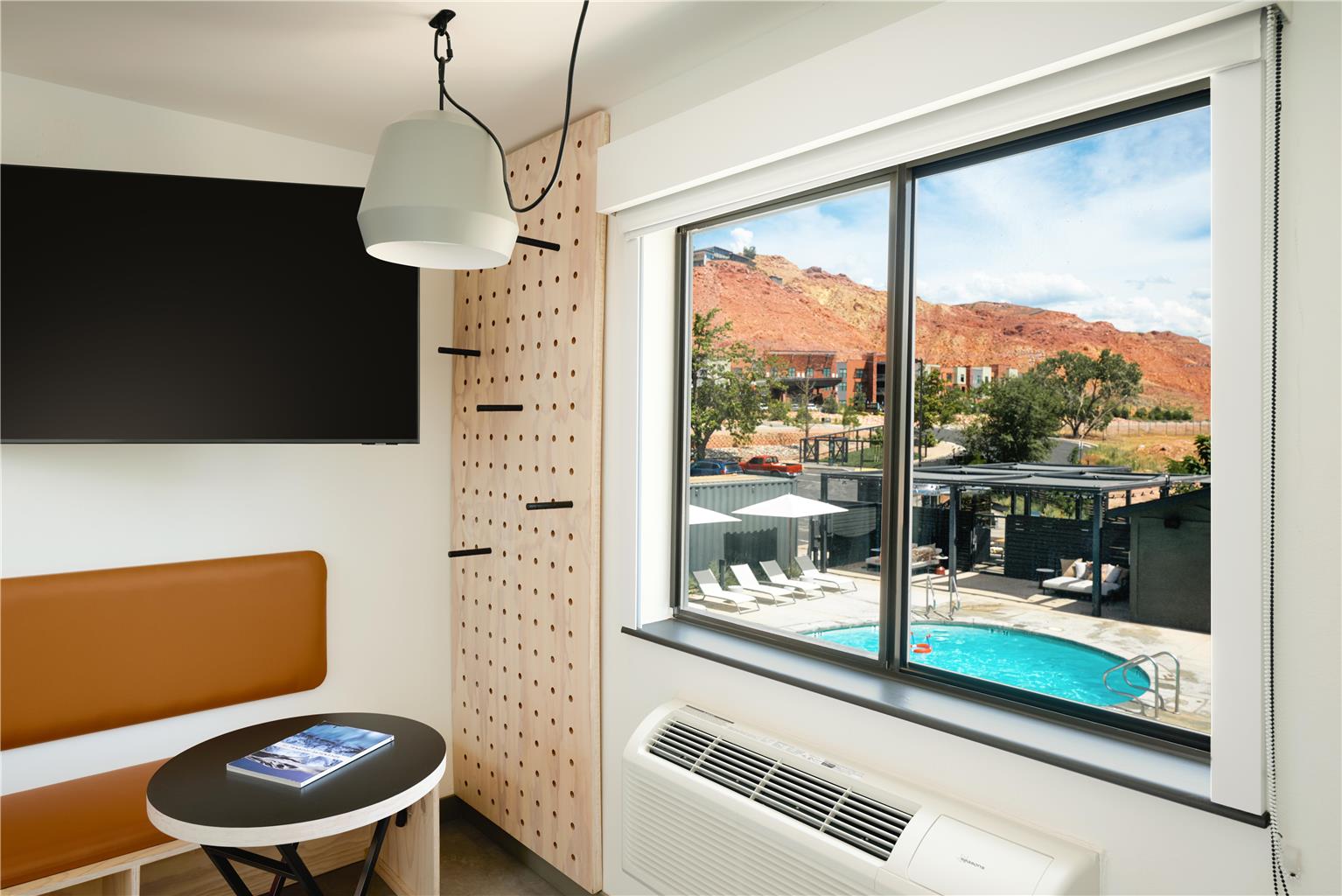 Guest room