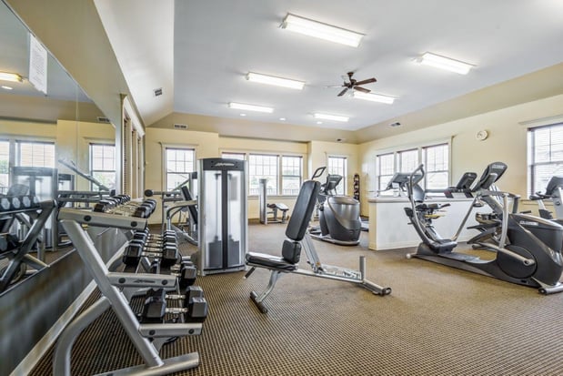 Images Saratoga Crossing Apartments & Townhomes
