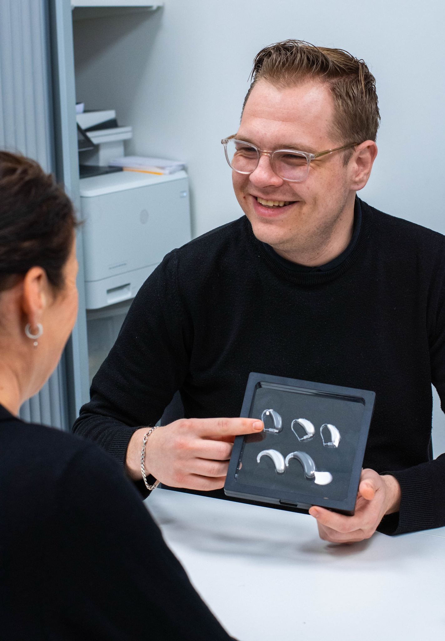 Leon Brouwer, Audicien en eigenaar in onze Enschede Centrum winkel