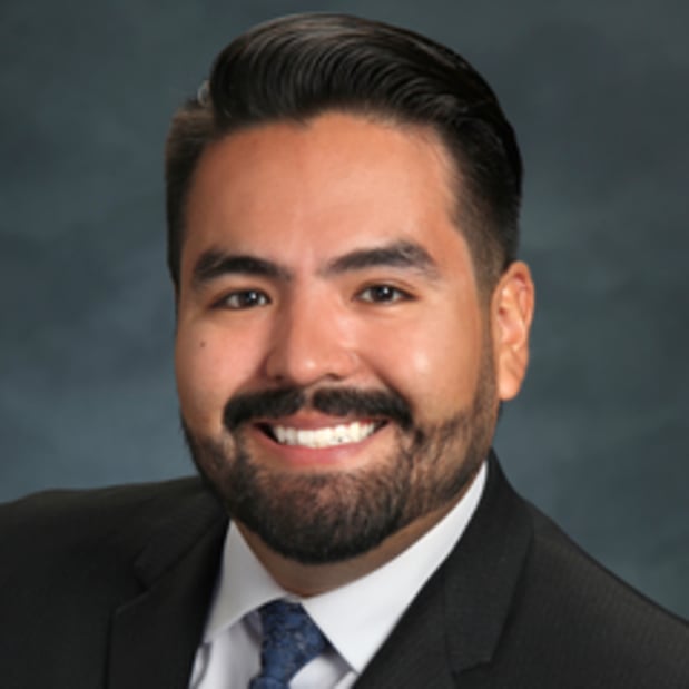 Images Edward Jones - Financial Advisor: Nicolas A Cardenas