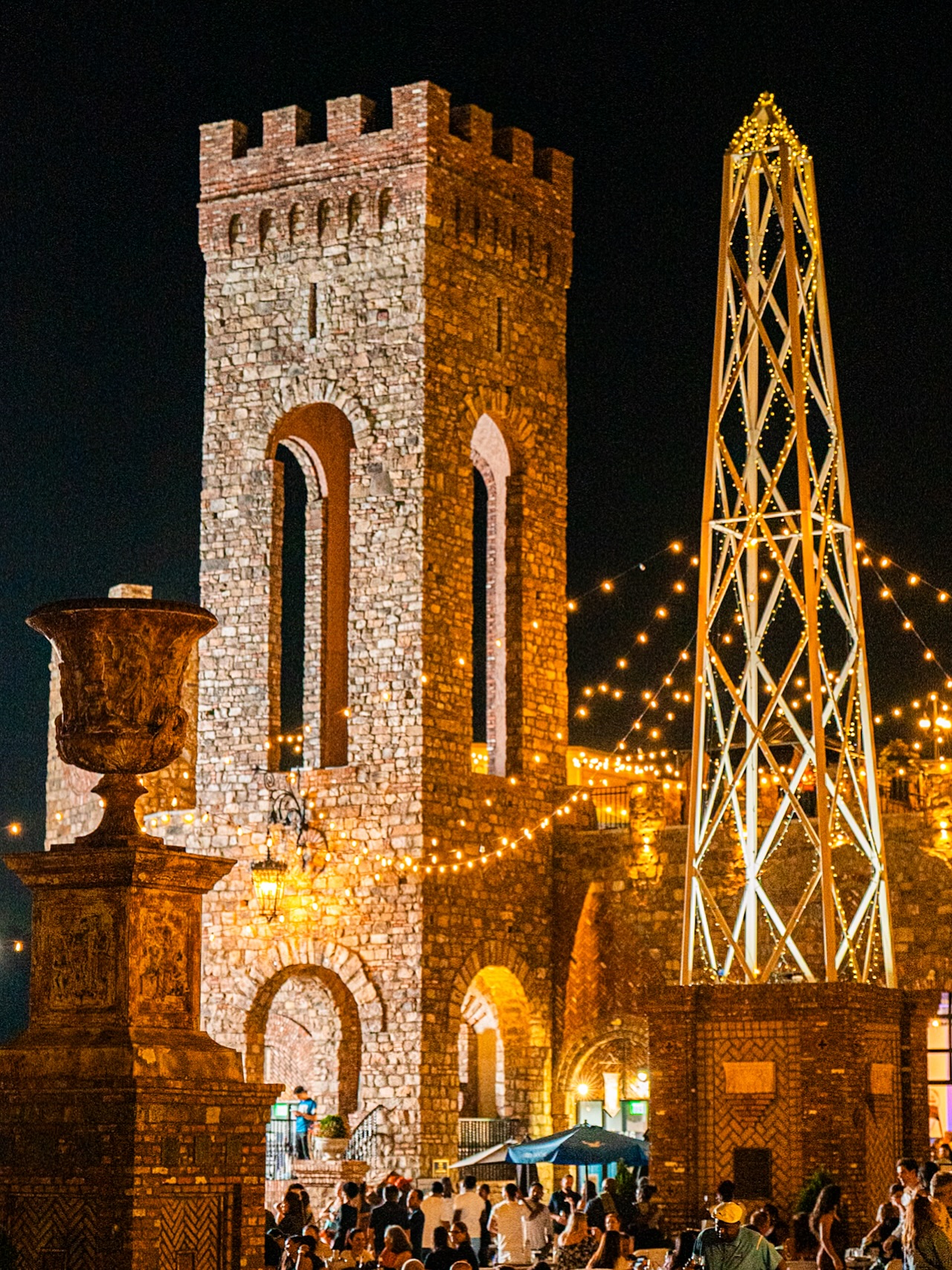 Tavola Italian Image