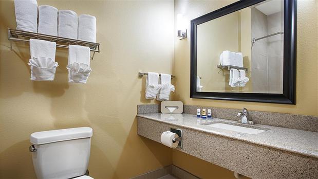 Images Best Western Plus Fort Worth Forest Hill Inn & Suites