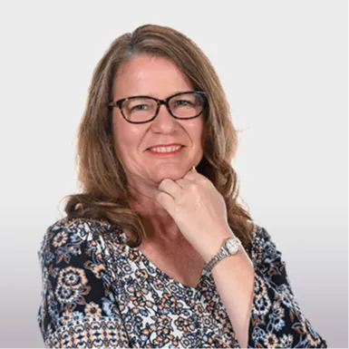 Liz Hansen, a professional Client Support Specialist at KPC Financial Solutions in Southlake, Texas. 