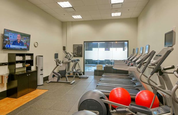 Images Hilton Garden Inn Raleigh /Crabtree Valley