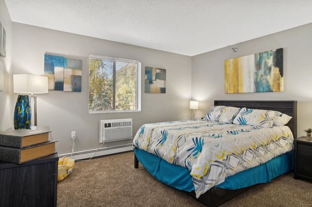 Images Twelve 501 Apartment Homes