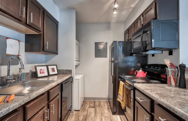 Images Brightwaters Apartments