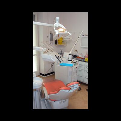 Images Centro Odontoiatrico Sisalli Dr.ssa Laura e Dr. Roberto