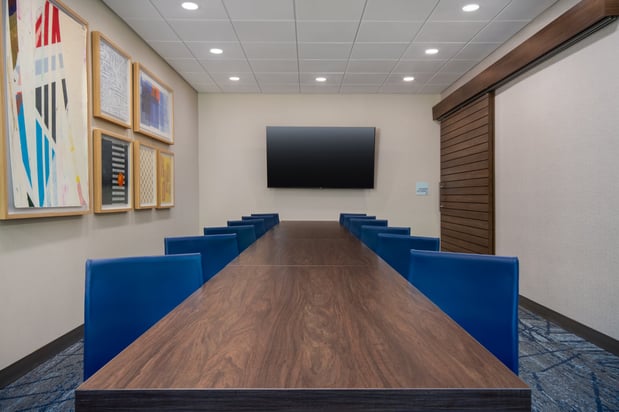 Images Holiday Inn Express & Suites Muskegon - Grand Haven by IHG