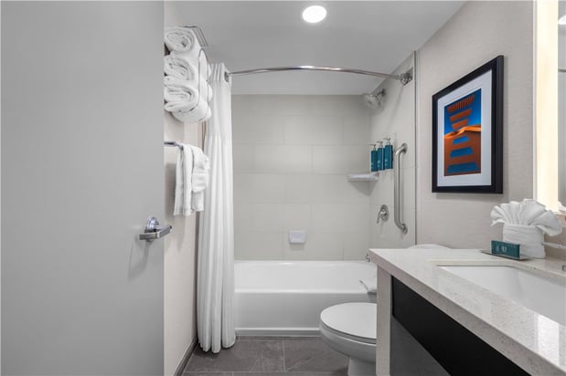 Images DoubleTree by Hilton Phoenix Midtown