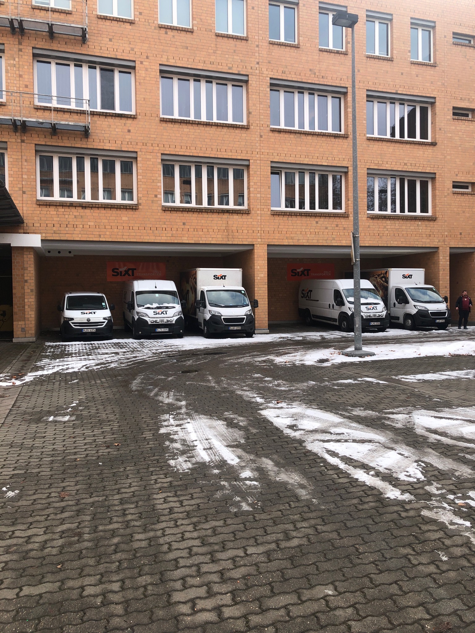 SIXT Autovermietung Magdeburg, Lübecker Straße 14 in Magdeburg