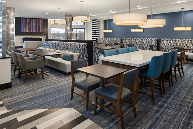 Images Holiday Inn Express Moline - Quad Cities by IHG