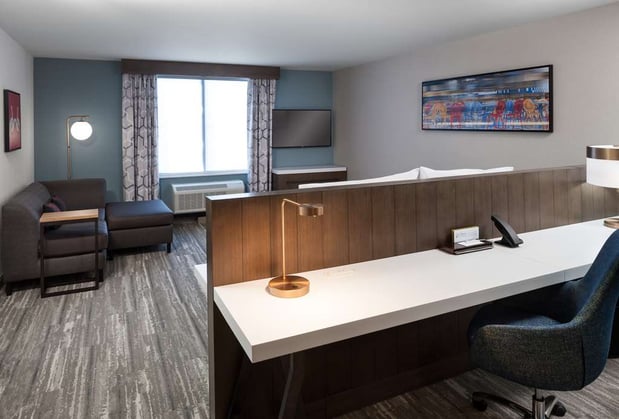 Images Hilton Garden Inn Madison Downtown