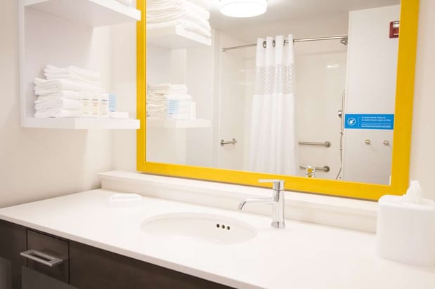 Images Hampton Inn Decatur Mt. Zion