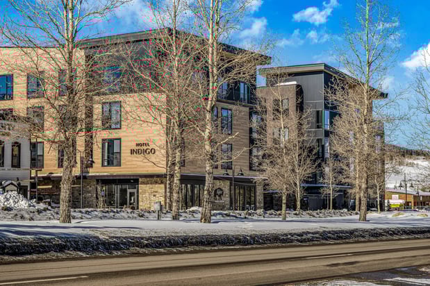 Images Hotel Indigo Silverthorne by IHG