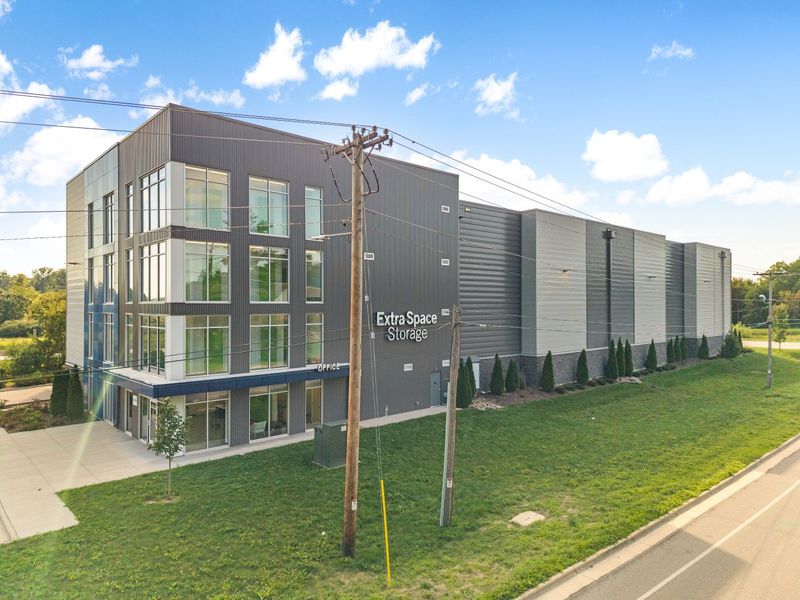 Alternate Beauty Image - Extra Space Storage at 2712 Ski Ln, Madison, WI 53713 