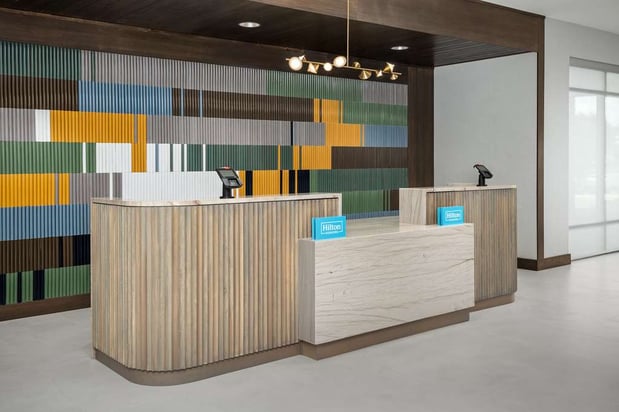 Images Hampton Inn Orlando Southeast Nona
