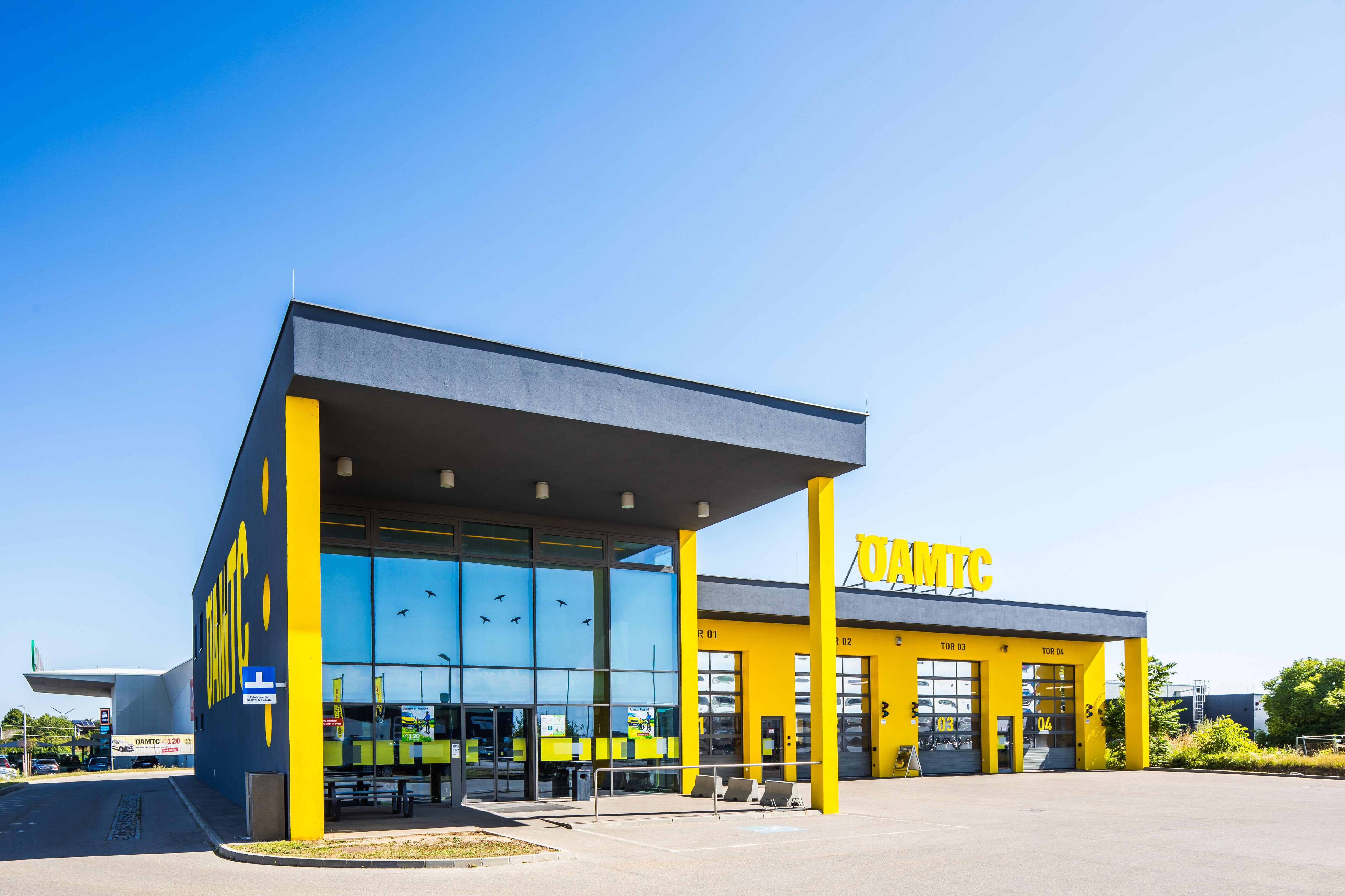 Bild 1 von ÖAMTC Stützpunkt Gänserndorf