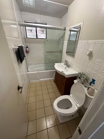 Images 24H Mold Inspection of Sherman Oaks