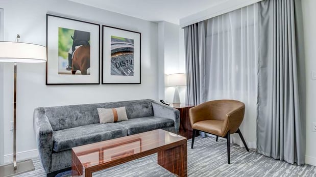 Images Embassy Suites by Hilton Louisville East