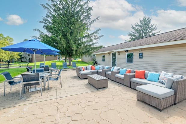 Images Briarwood Apartment Homes & Townhomes