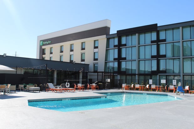 Images Holiday Inn Dallas Market Ctr Love Field by IHG