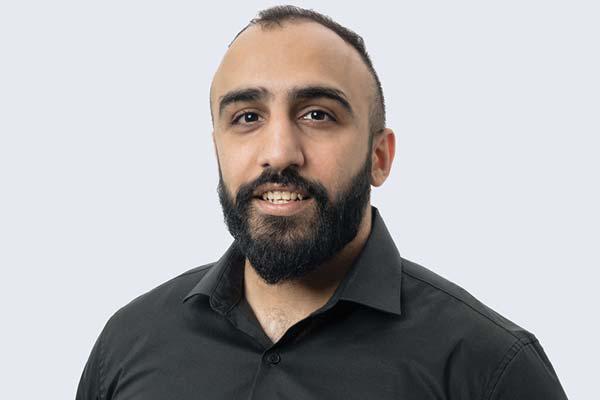 Dr. Harvy Shergill, Optometry Partner in our Cottonwood Mall store