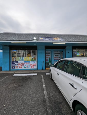 Images CoinFlip Bitcoin ATM - Rocky's Liquor Mart (Wildwood)