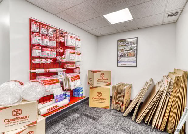 Images CubeSmart Self Storage