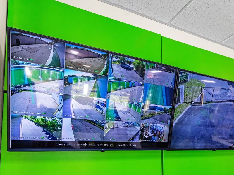 Security Screens - Extra Space Storage at 110 Saxon Ave, Bay Shore, NY 11706