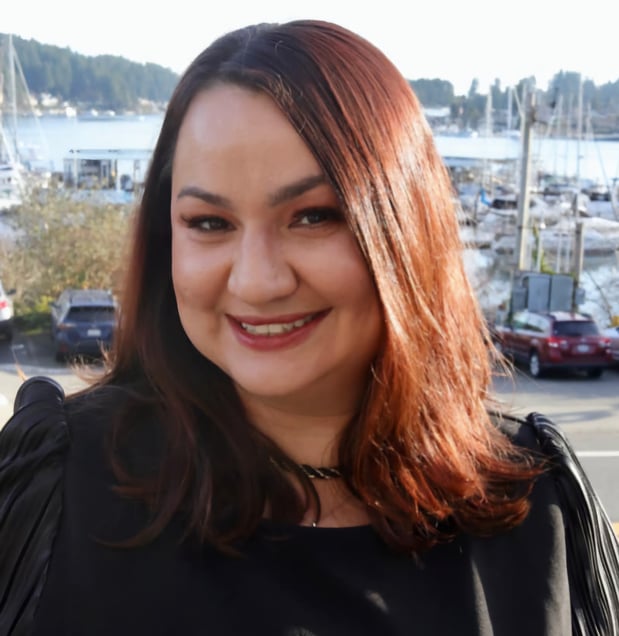 Images Suzanne Knowlden at Comparion Insurance Agency