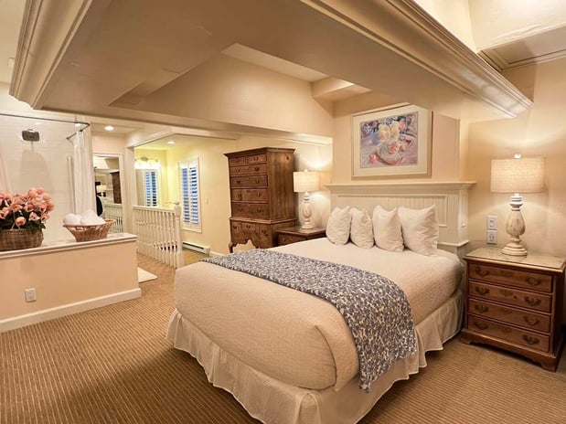 Images Best Western Grandma's Feather Bed
