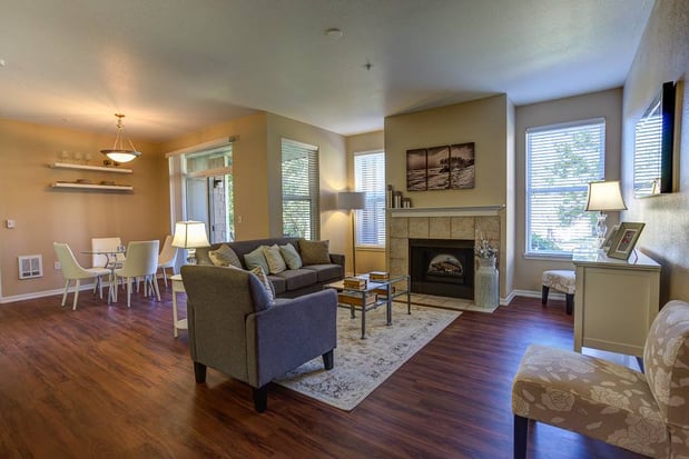 Images Commons at Verandas in Tanasbourne Apartments