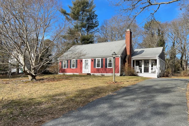 Images Bowen Real Estate of Cape Cod