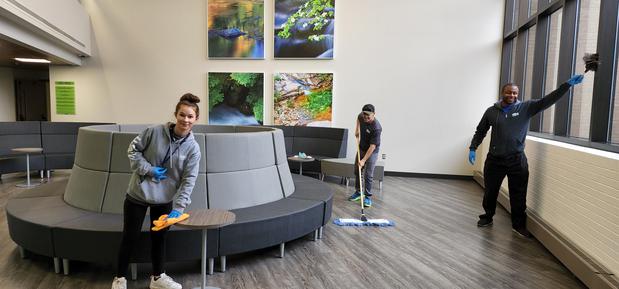 Images HiTeck Commercial Cleaning