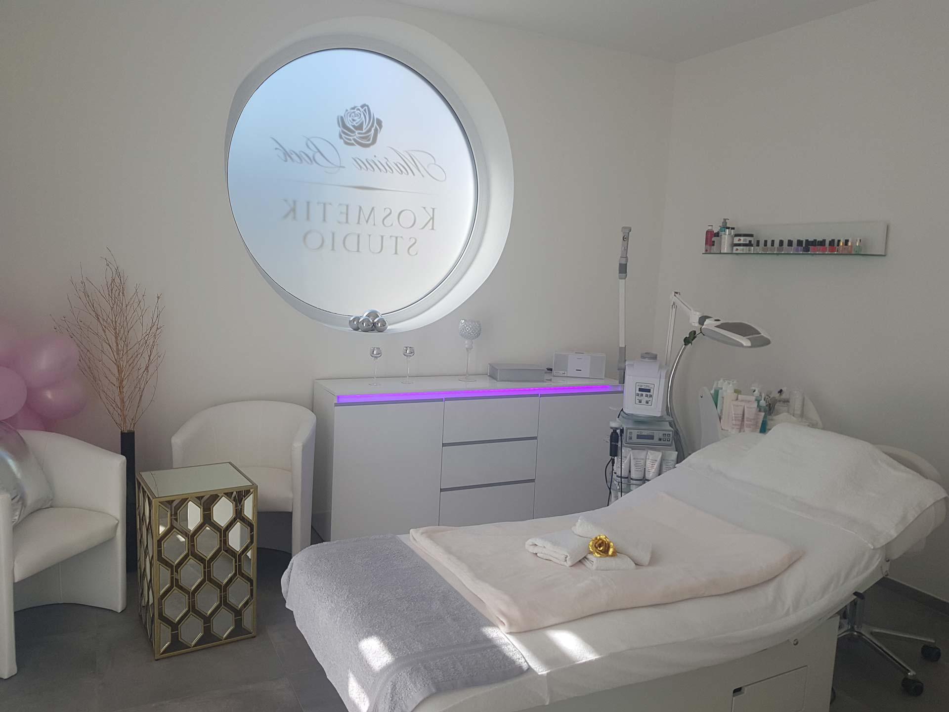 Kosmetikstudio Marina Bock, Von-Ketteler-Str.  44 in Paderborn