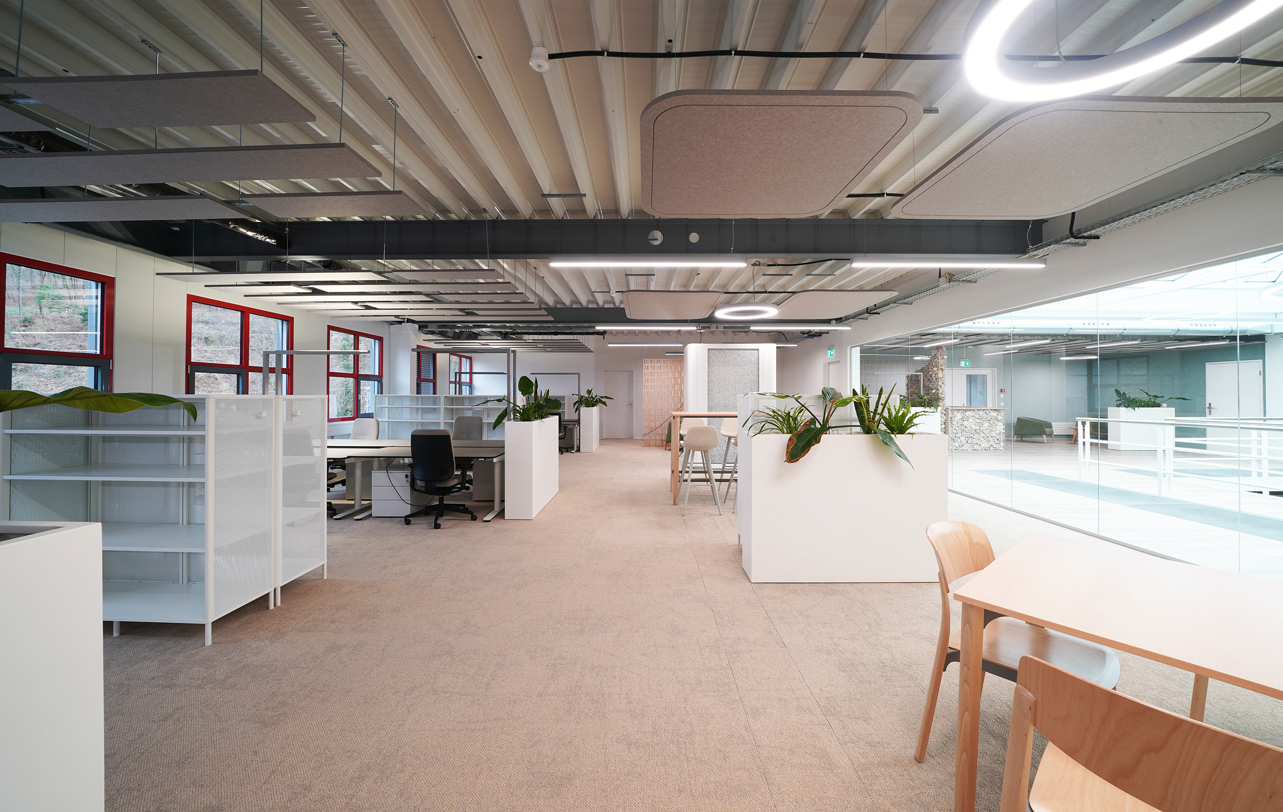 Bilder GLZ Gewerbe- und Logistikzentrum Bubendorf AG